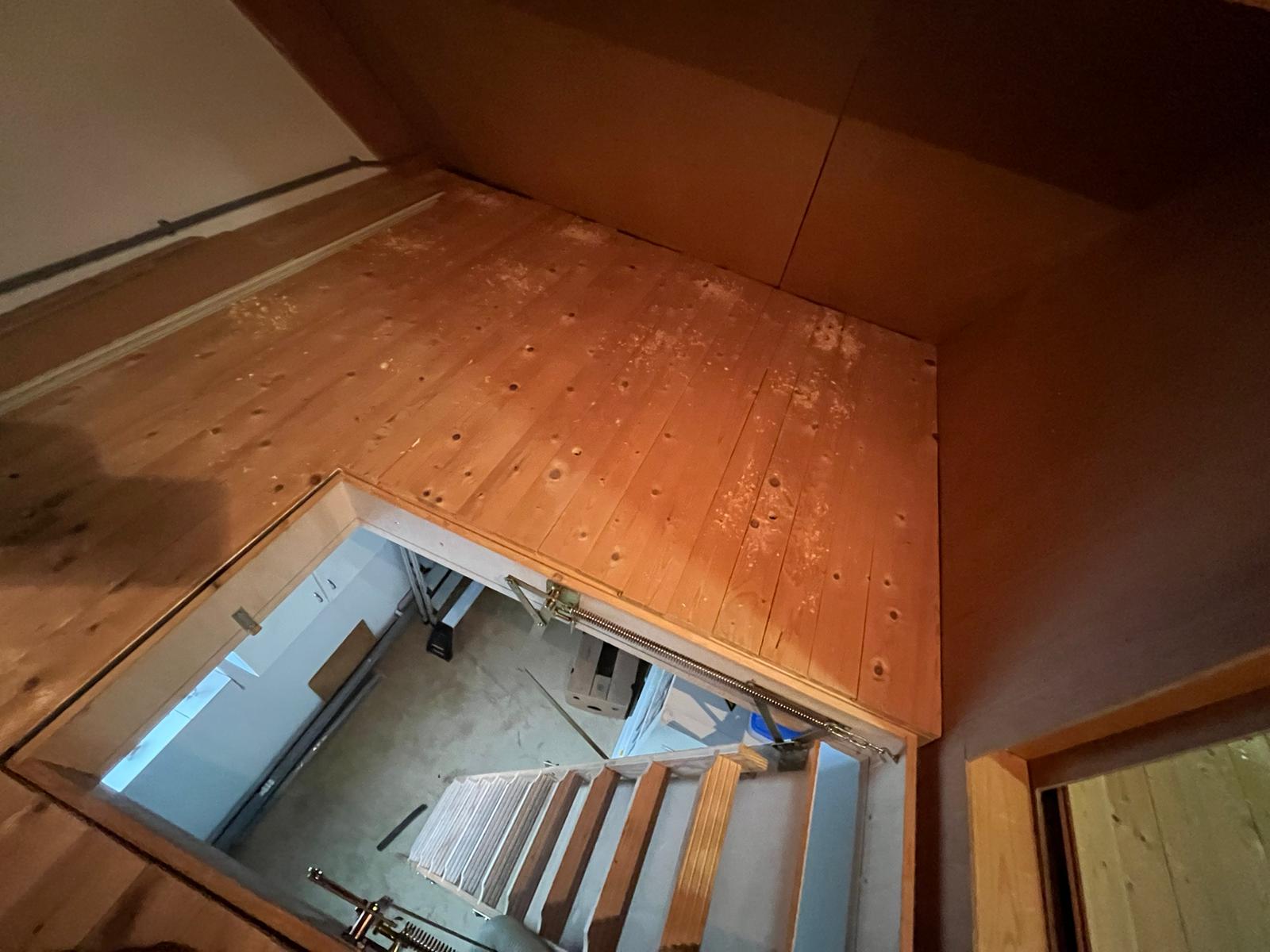 Plafond isolatie woning